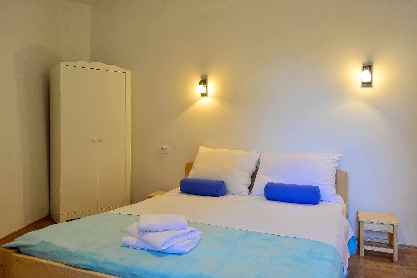 Golden B&B