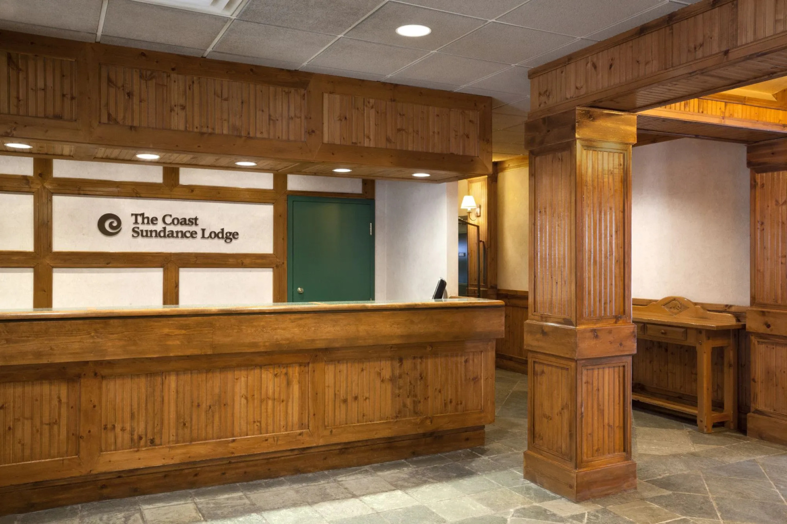 Coast Sundance Lodge