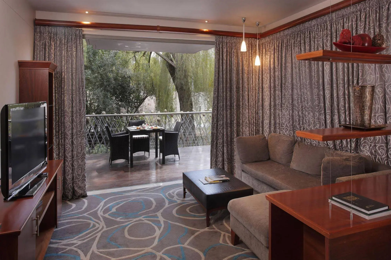 Seven Villa Hotel and Spa