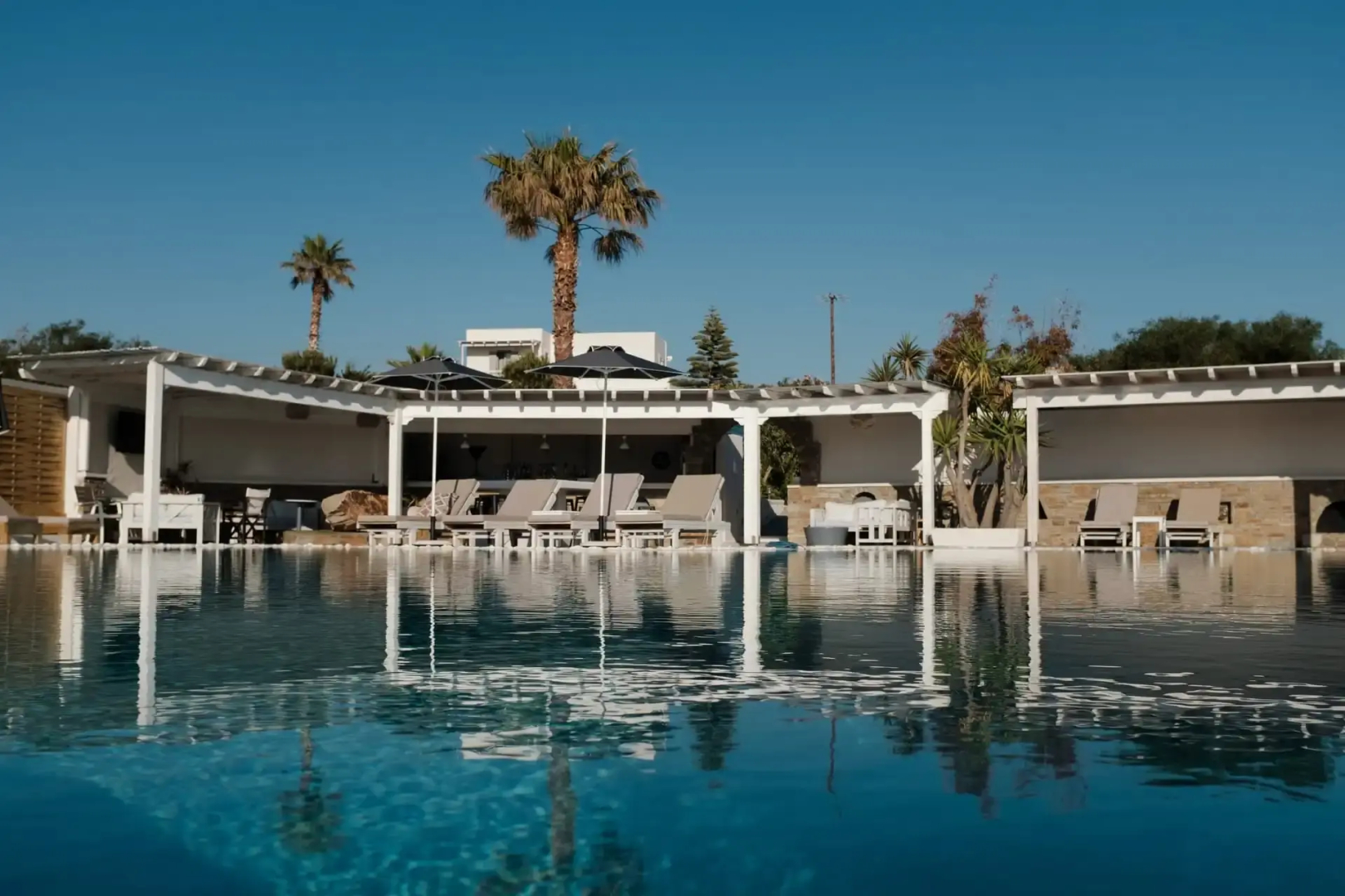Faros Villa small hotel & restaurant
