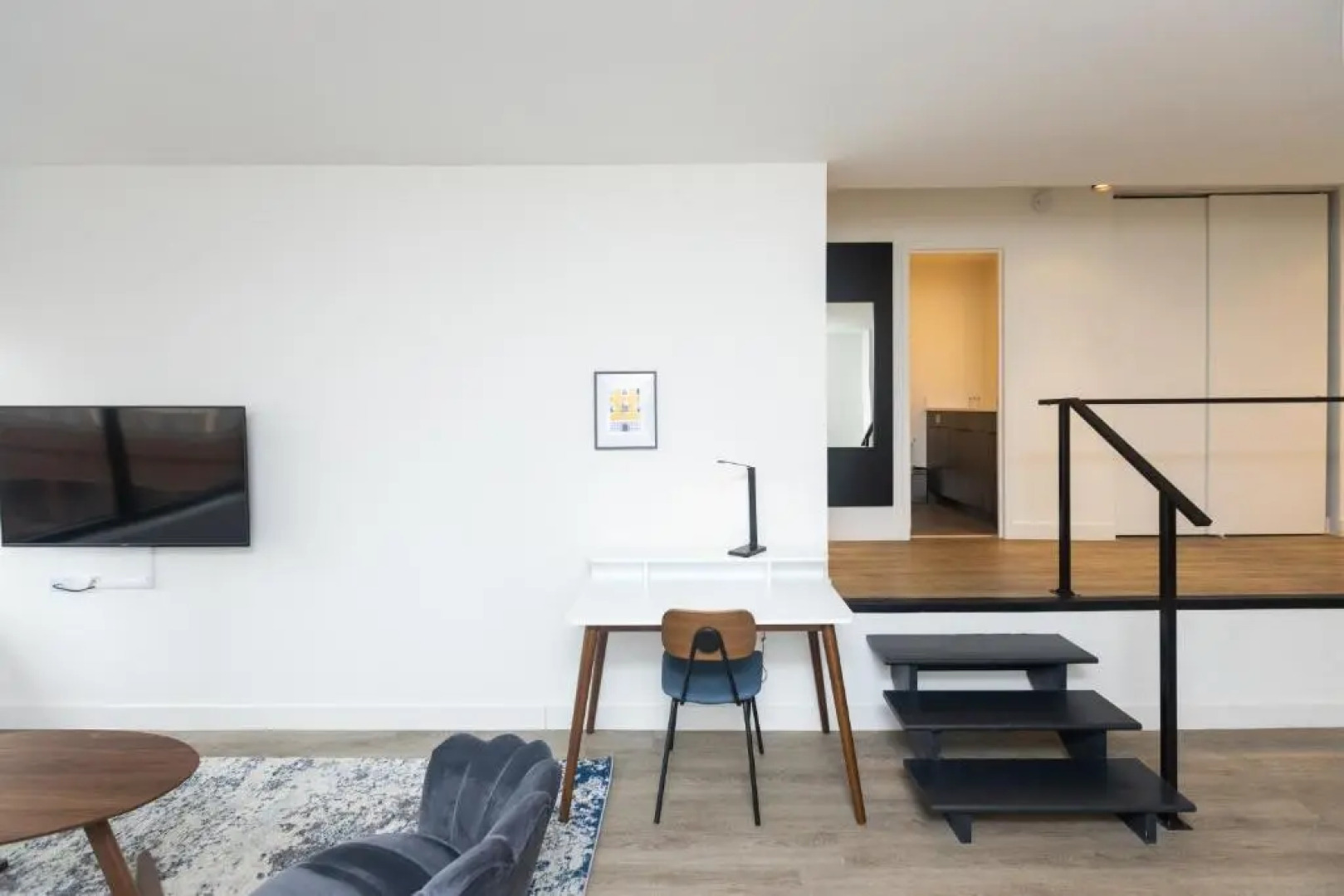 21 East - Chic DT Apts with Rooftop by Zencity