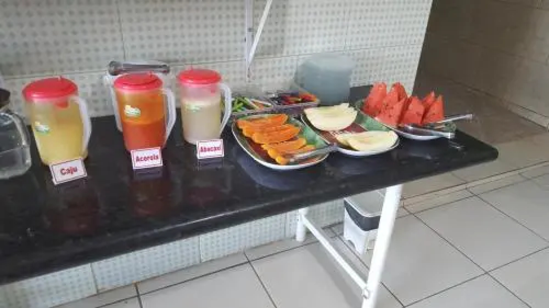 Yves Hotel