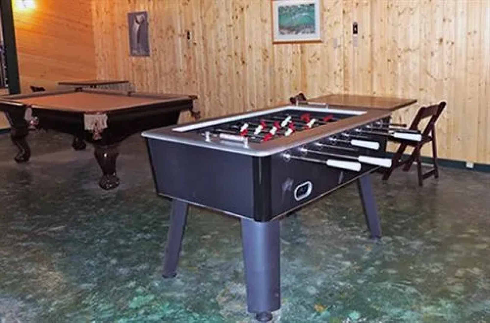 The Historic Wapiti Lodge