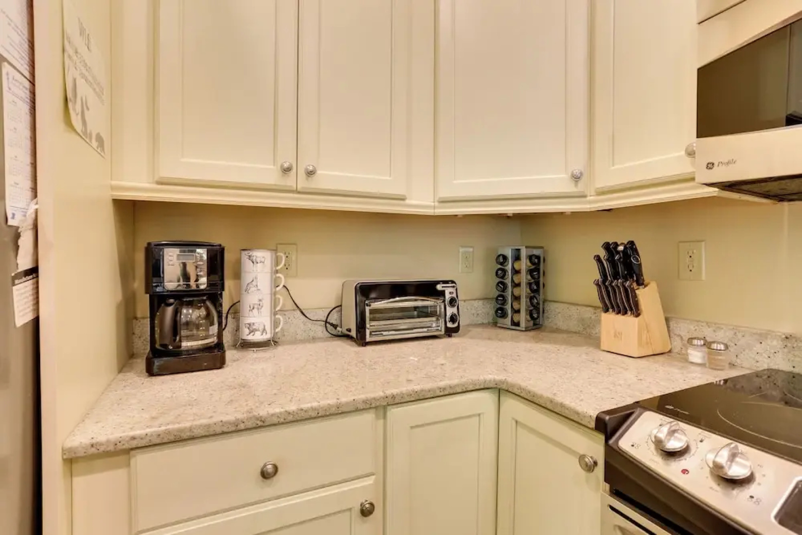 Half-mi to Big Boulder Lake: Townhome w/ Deck!