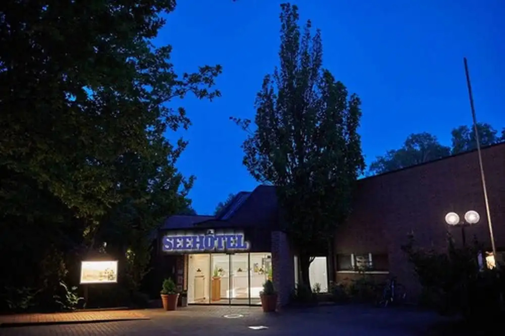 Seehotel am Tankumsee