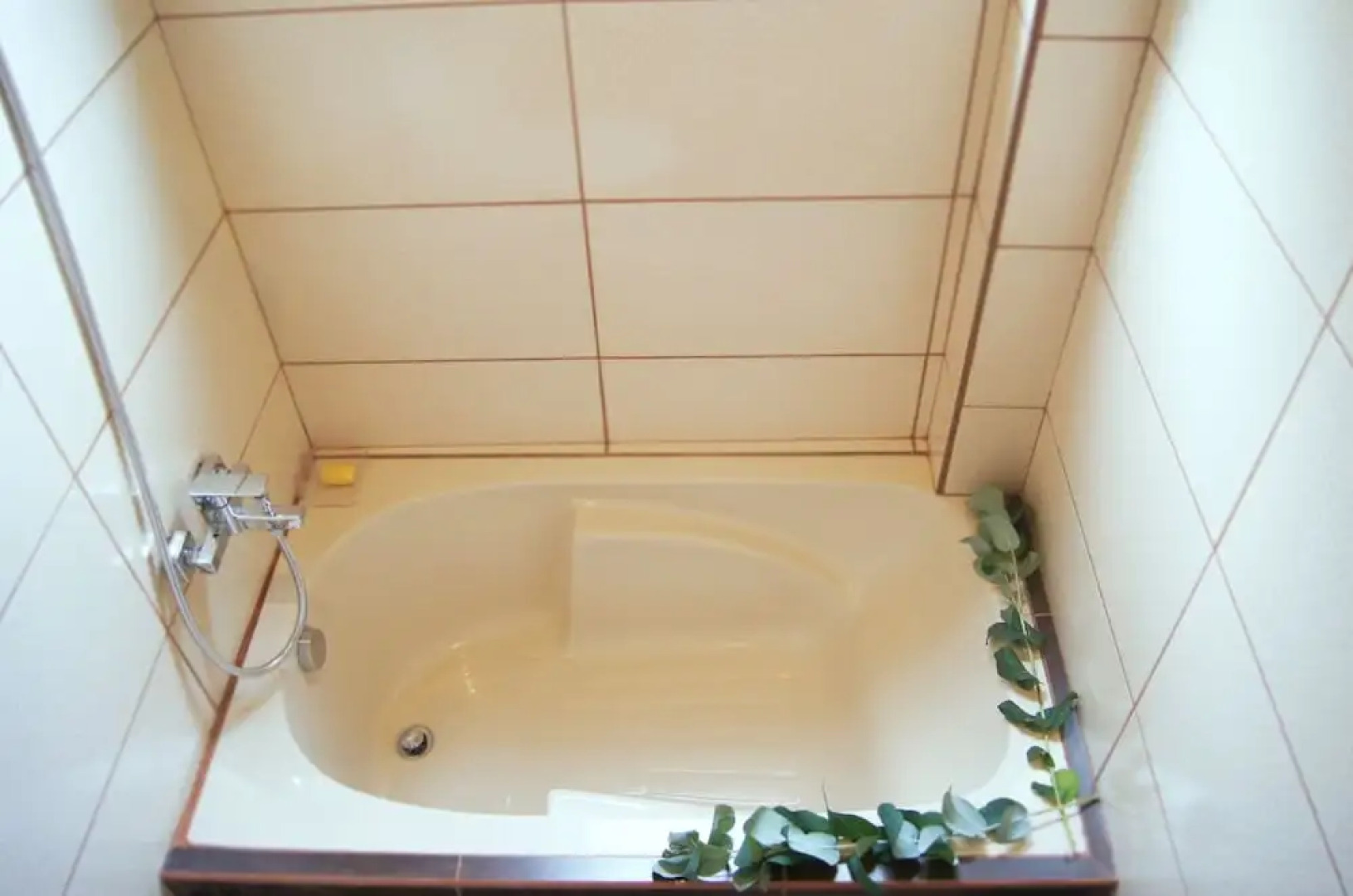 Tun Tun Secret Mountain Houses