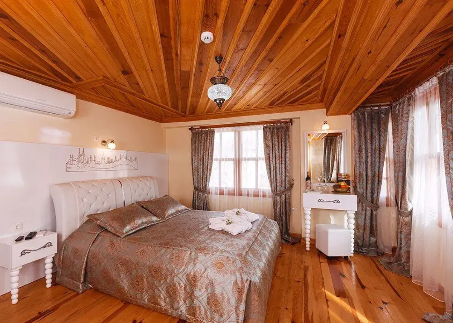 Goodman Hotel Bistro