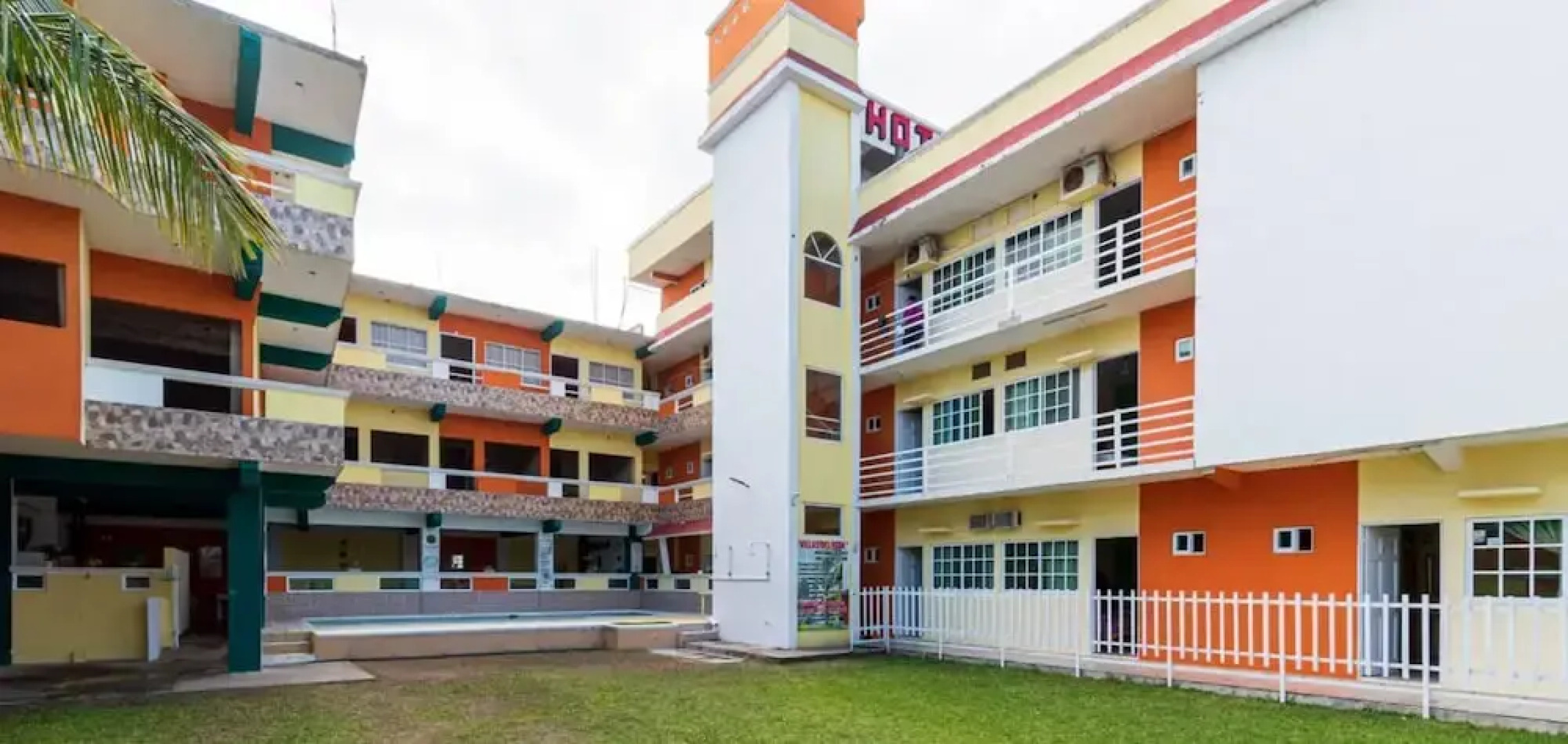 Hotel Villas del Plan