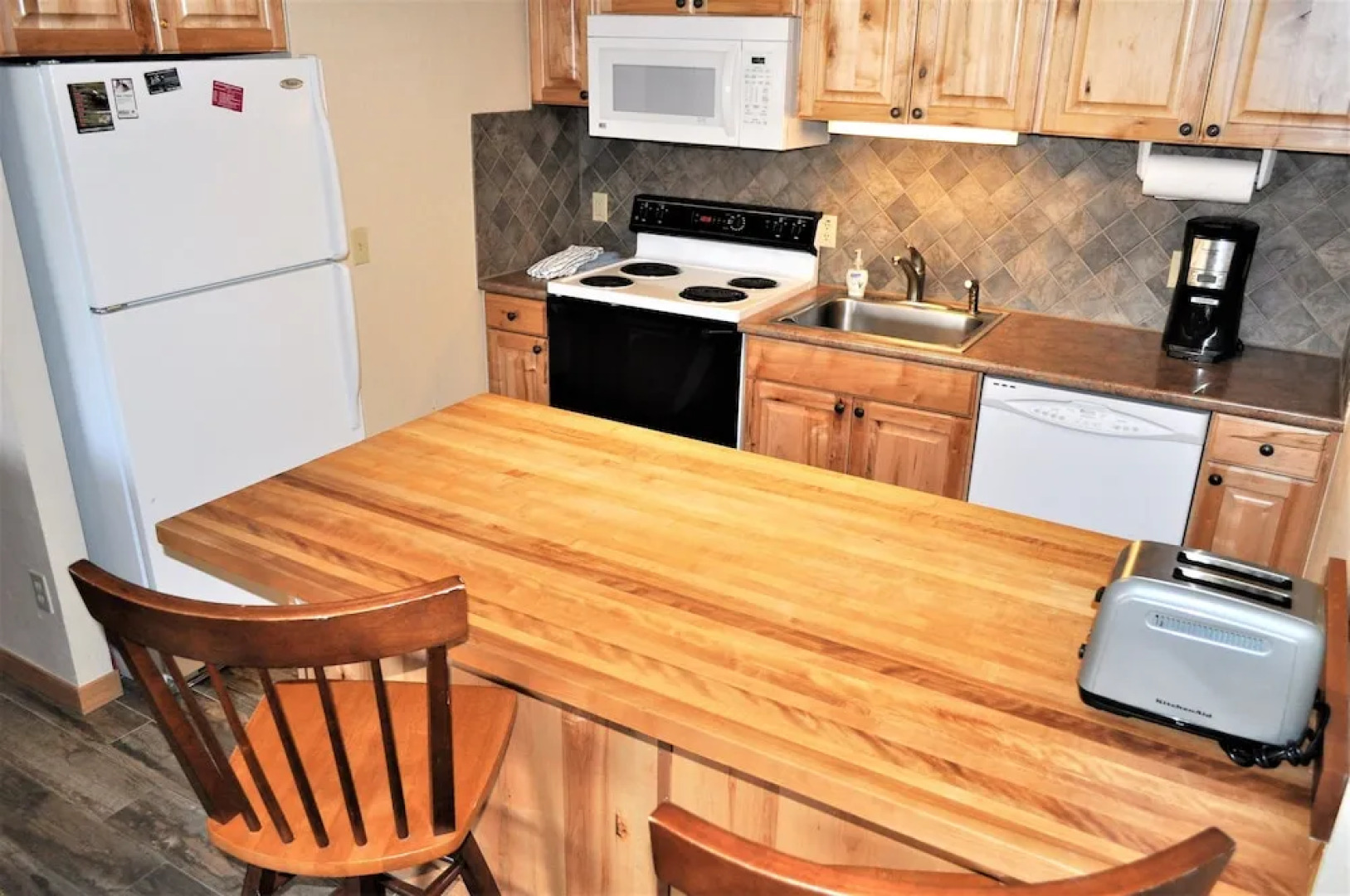 Summit House 2 Bed 2 Bath B