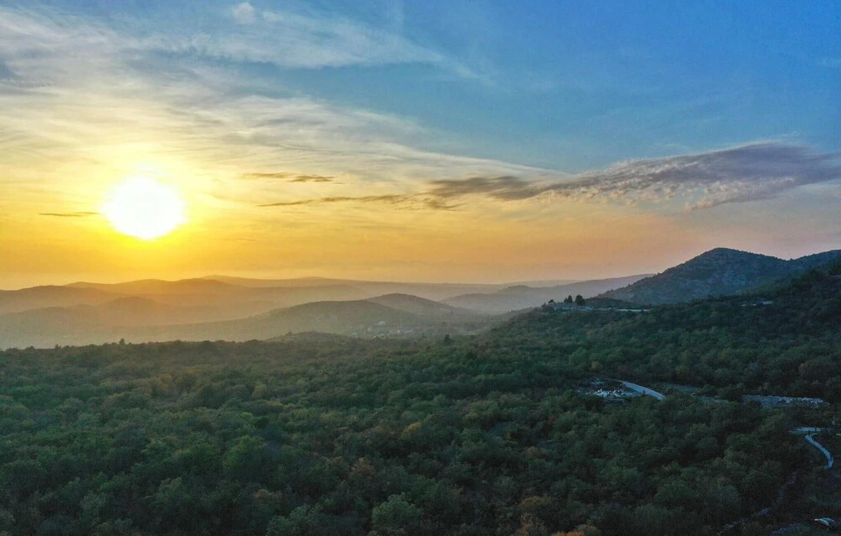 Stunning Home in Blizna Donja With Wifi and 4 Bedrooms