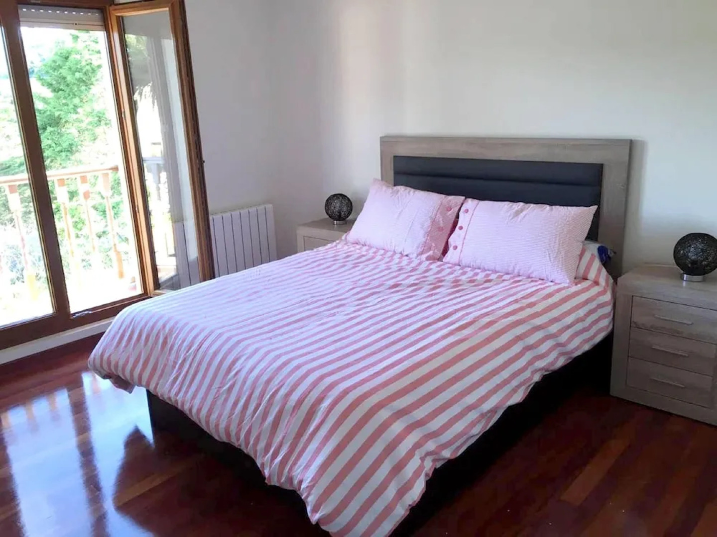 House With 5 Bedrooms in Casasola , With Enclosed Garden