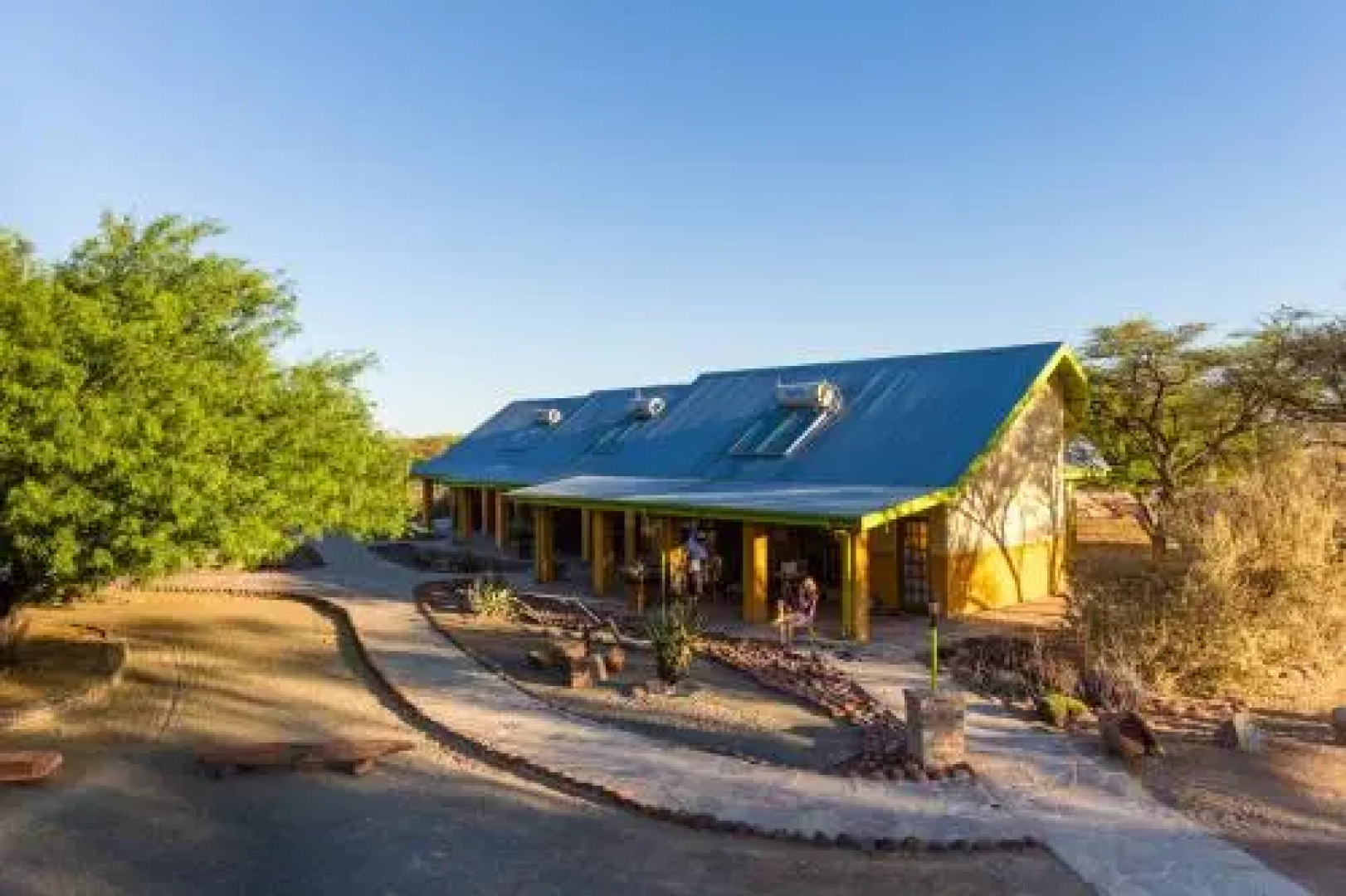 BuellsPort Naukluft Lodge & Farm