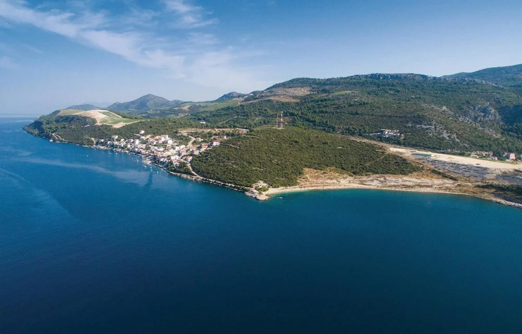 Stunning Home in Komarna With 2 Bedrooms and Wifi