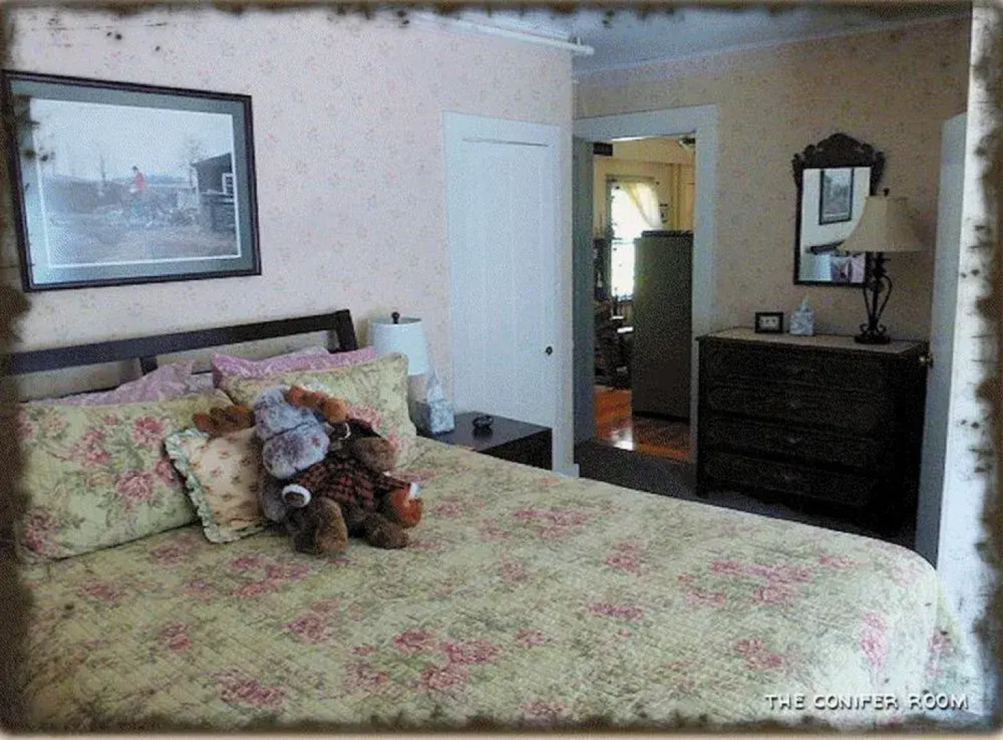 Spruce Moose Lodge and Cottages