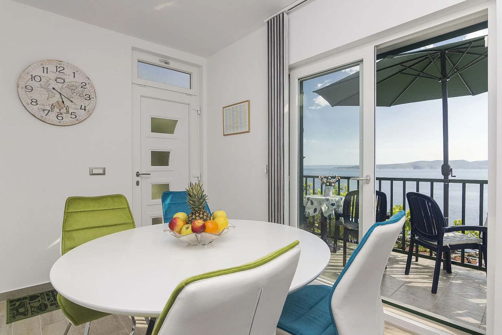 Apartment Sonja - 100 m from sea: A1 Brela, Riviera Makarska