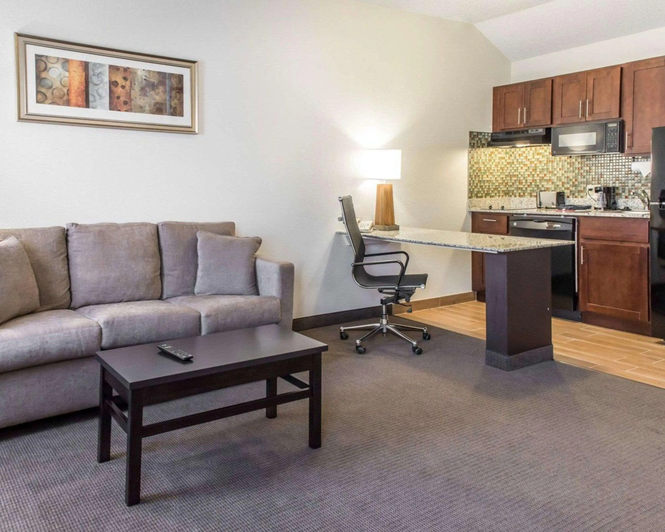 MainStay Suites Pittsburgh Airport