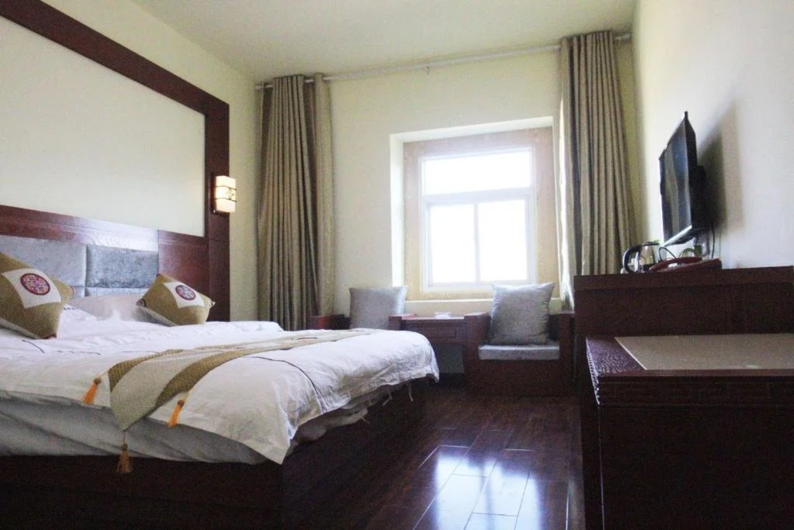 Pengcuodele Garden Hotel