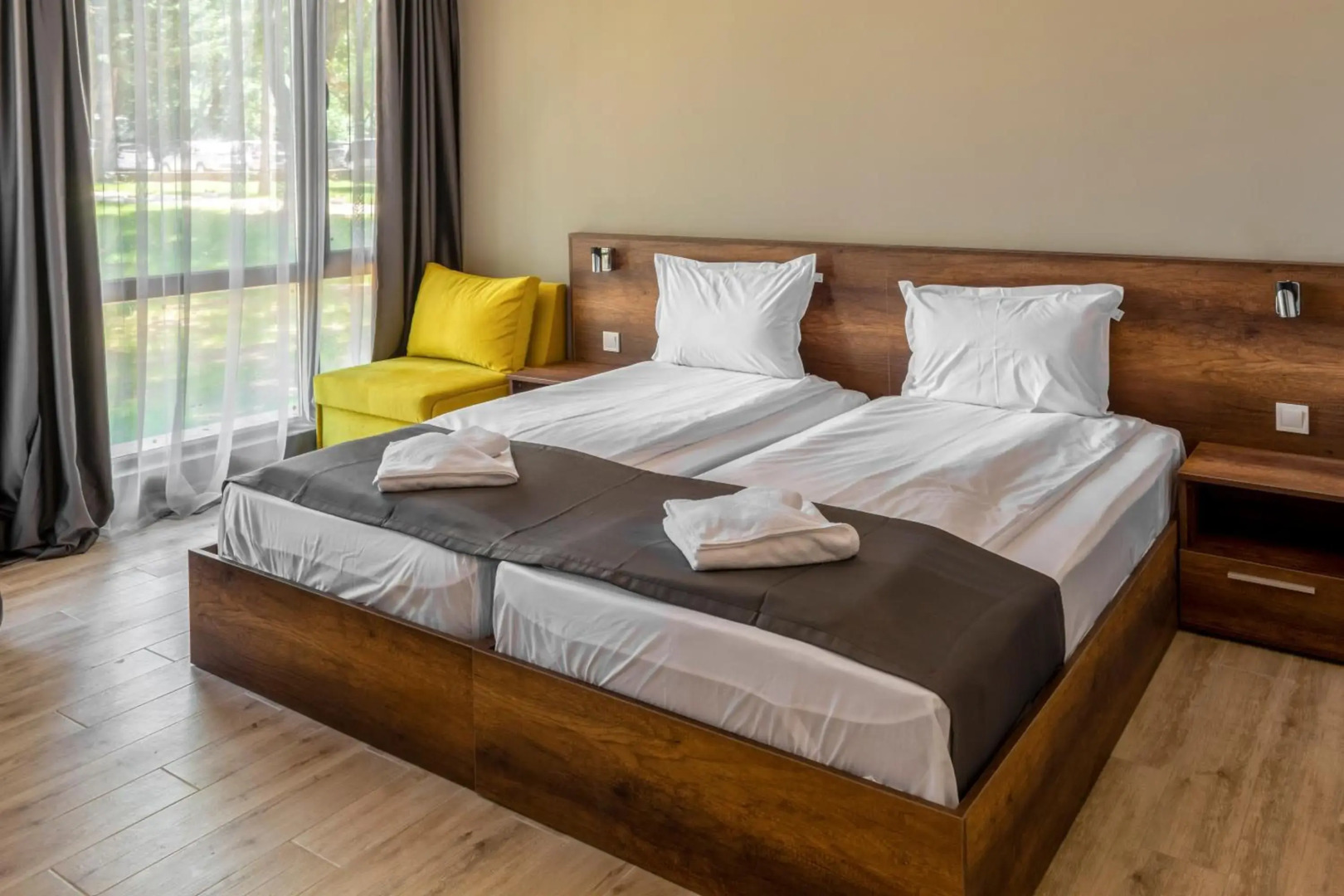 Queen Nelly Hotel Park