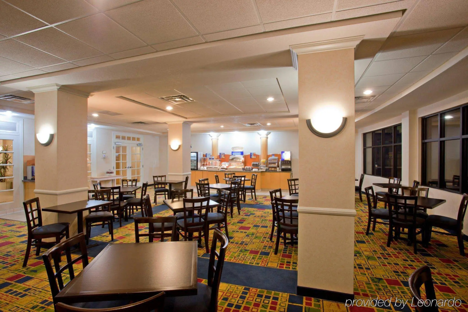 Hampton Inn & Suites Cathedral City