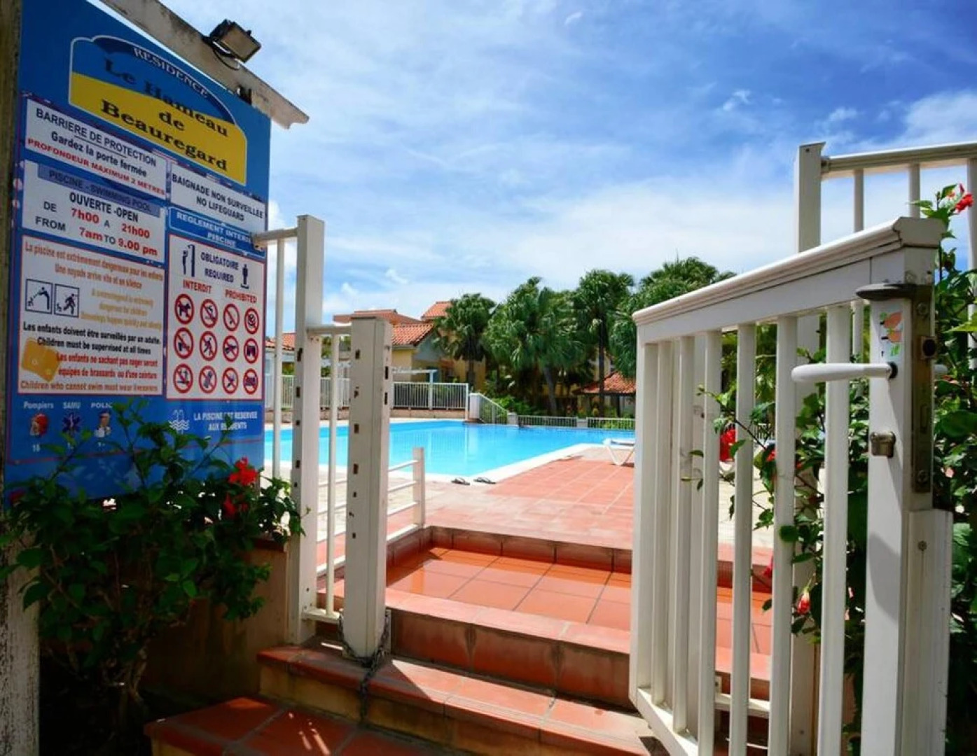 Studio in Sainte-anne, With Pool Access, Enclosed Garden and Wifi