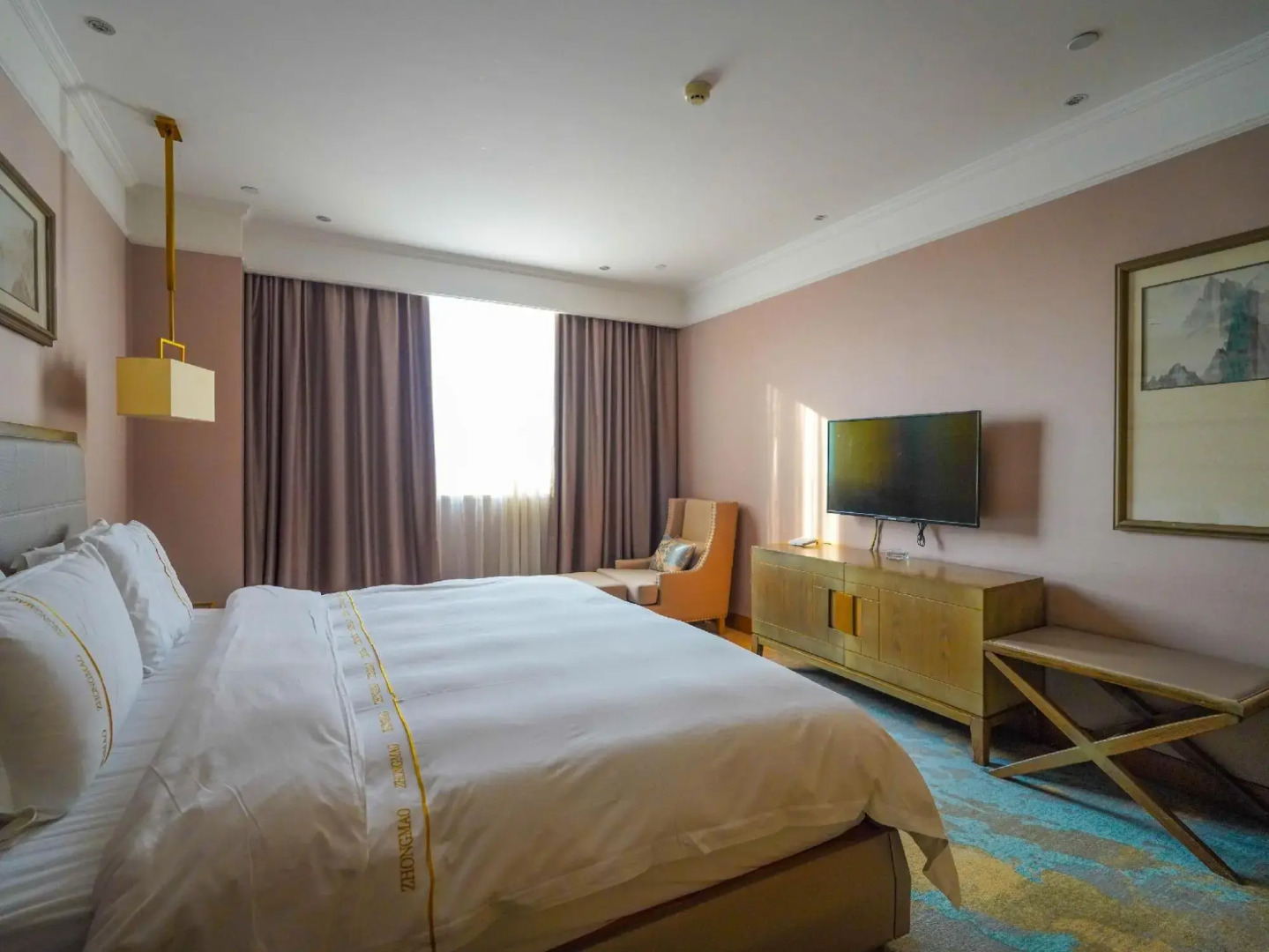 Zhongmao International Hotel