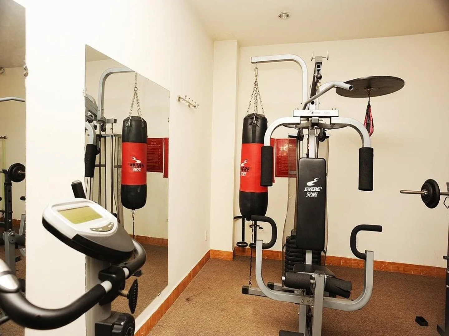 Hoang Yen Hotel