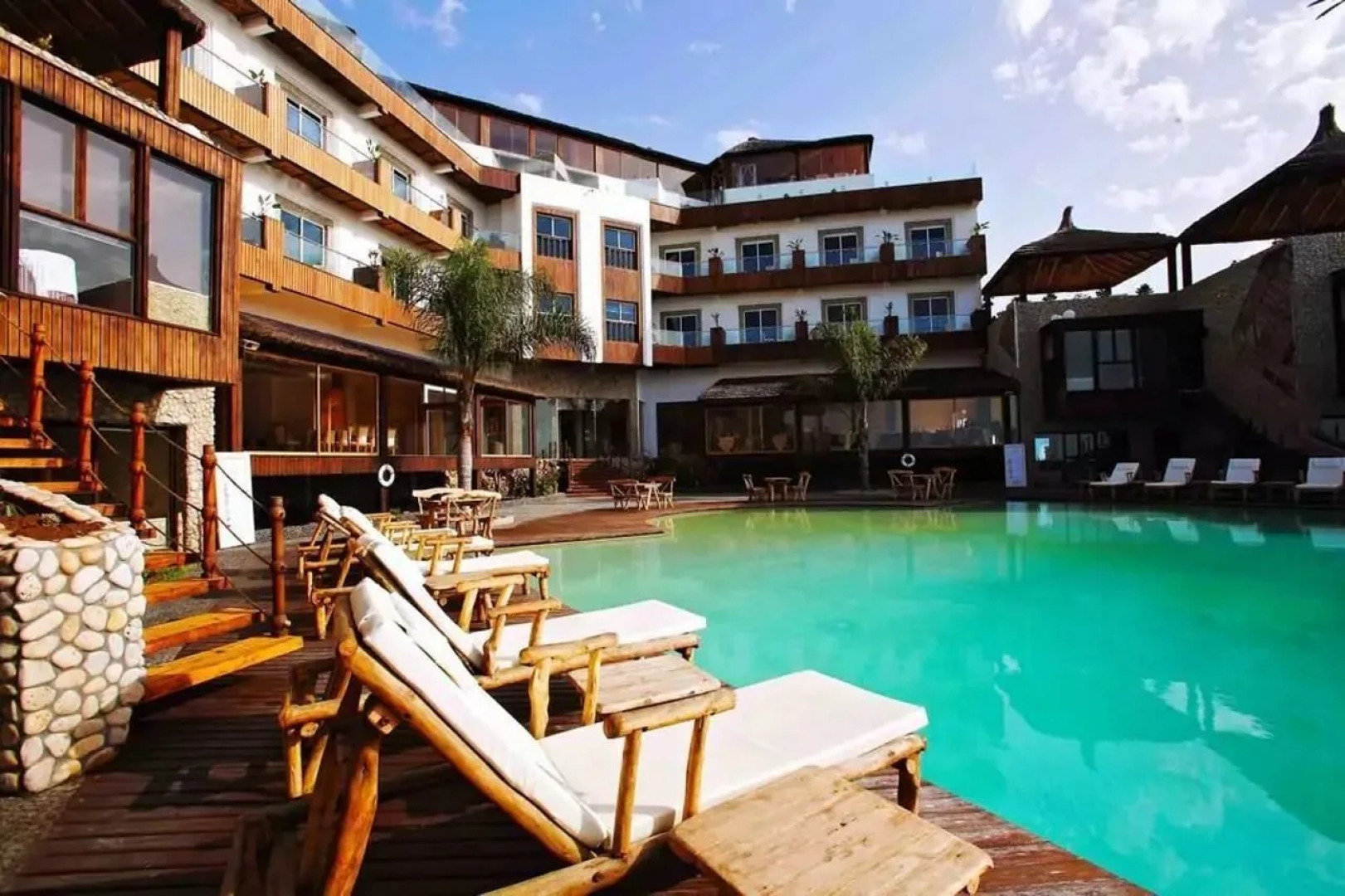 Chateau Eden El Rouh