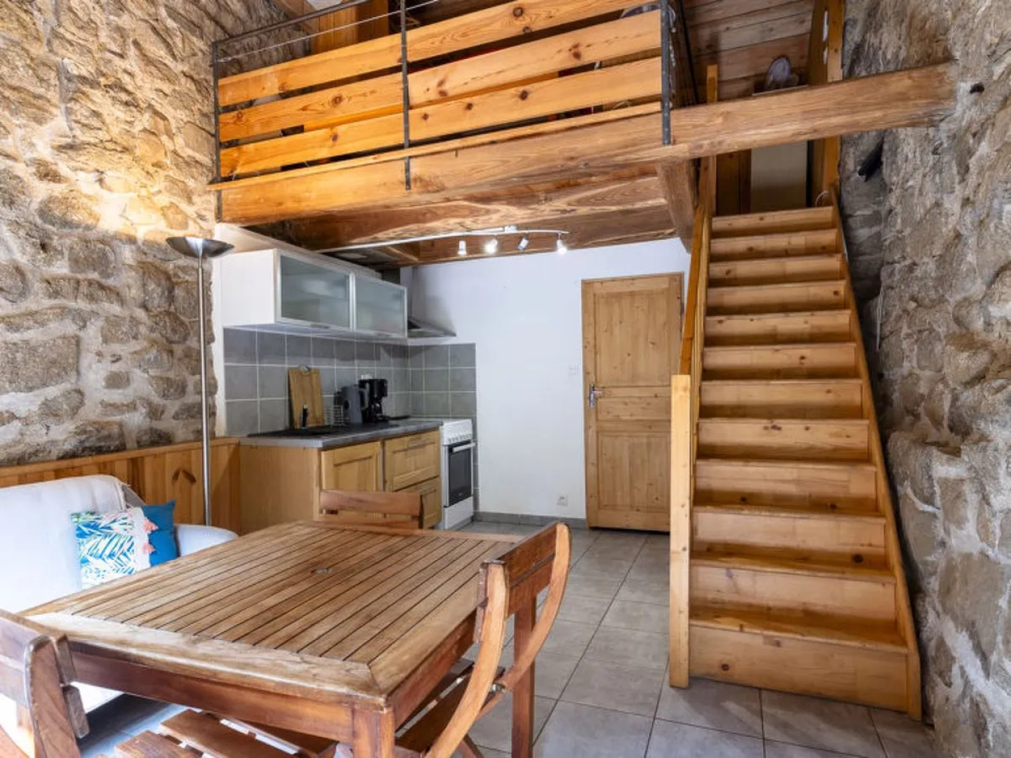 Holiday Home Chassezac (LVS100)