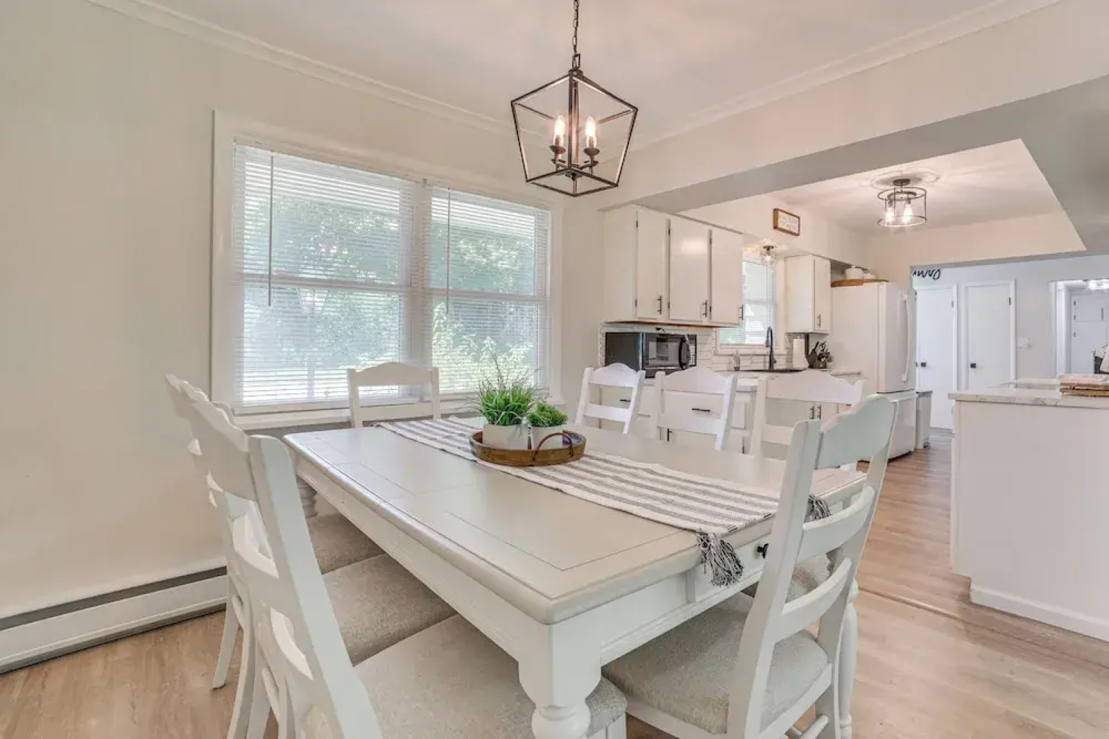 Gaylord Family Home: Walk to Shops & Restaurants!