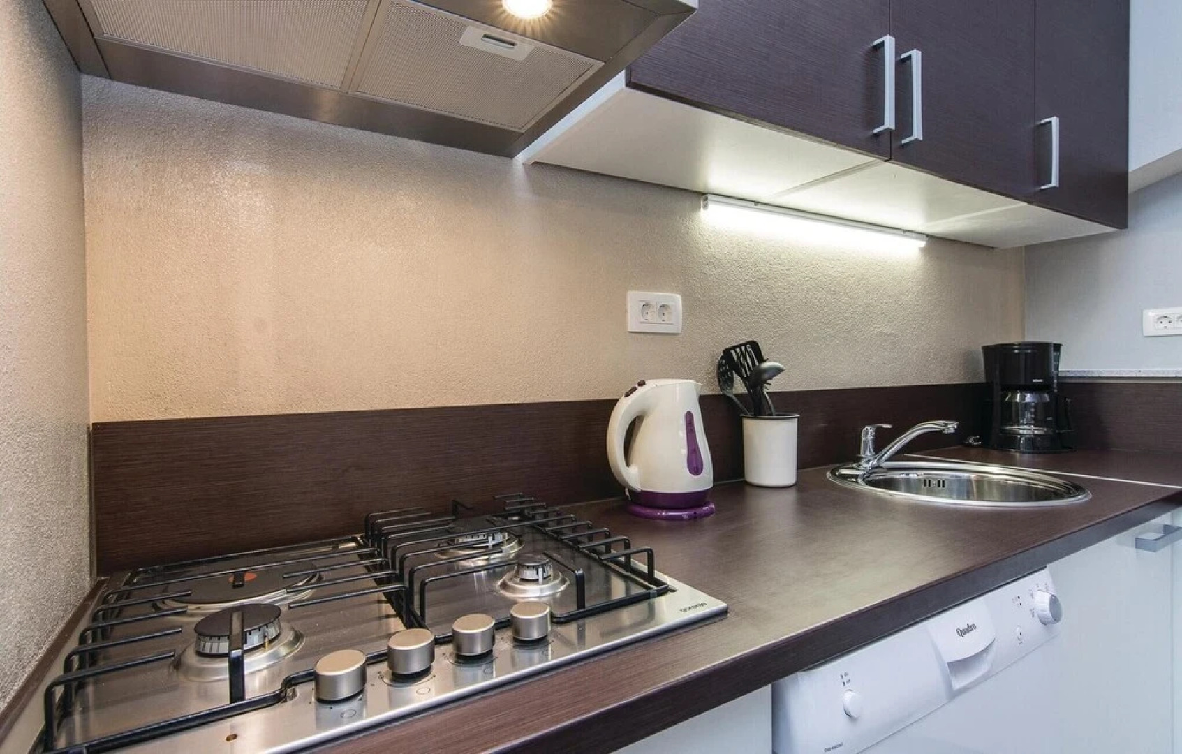 Stunning Home in Pakostane With 4 Bedrooms, Outdoor Swimming Pool and Wifi