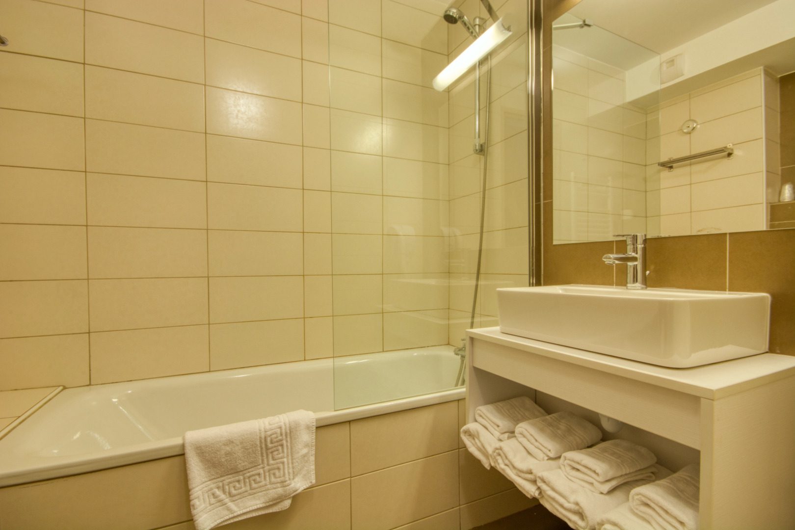 SOWELL RÉSIDENCES New Chastillon