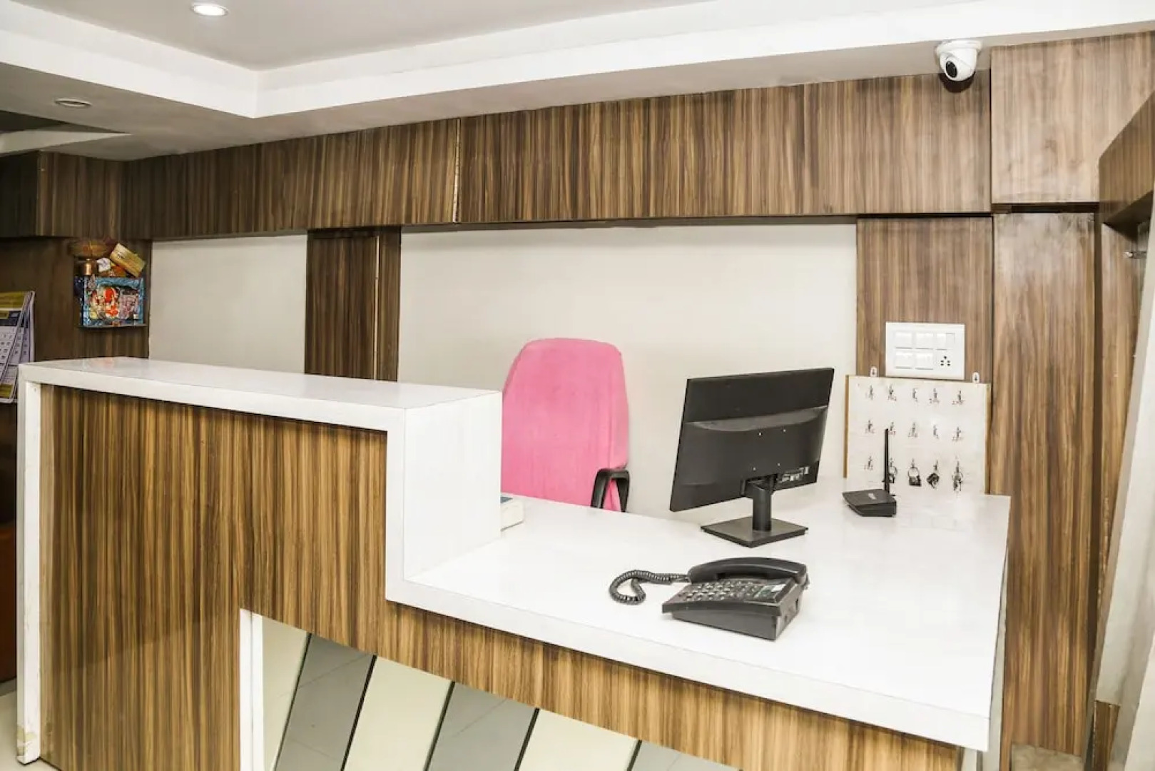 Hotel Veer Bhumi Palace by OYO Rooms