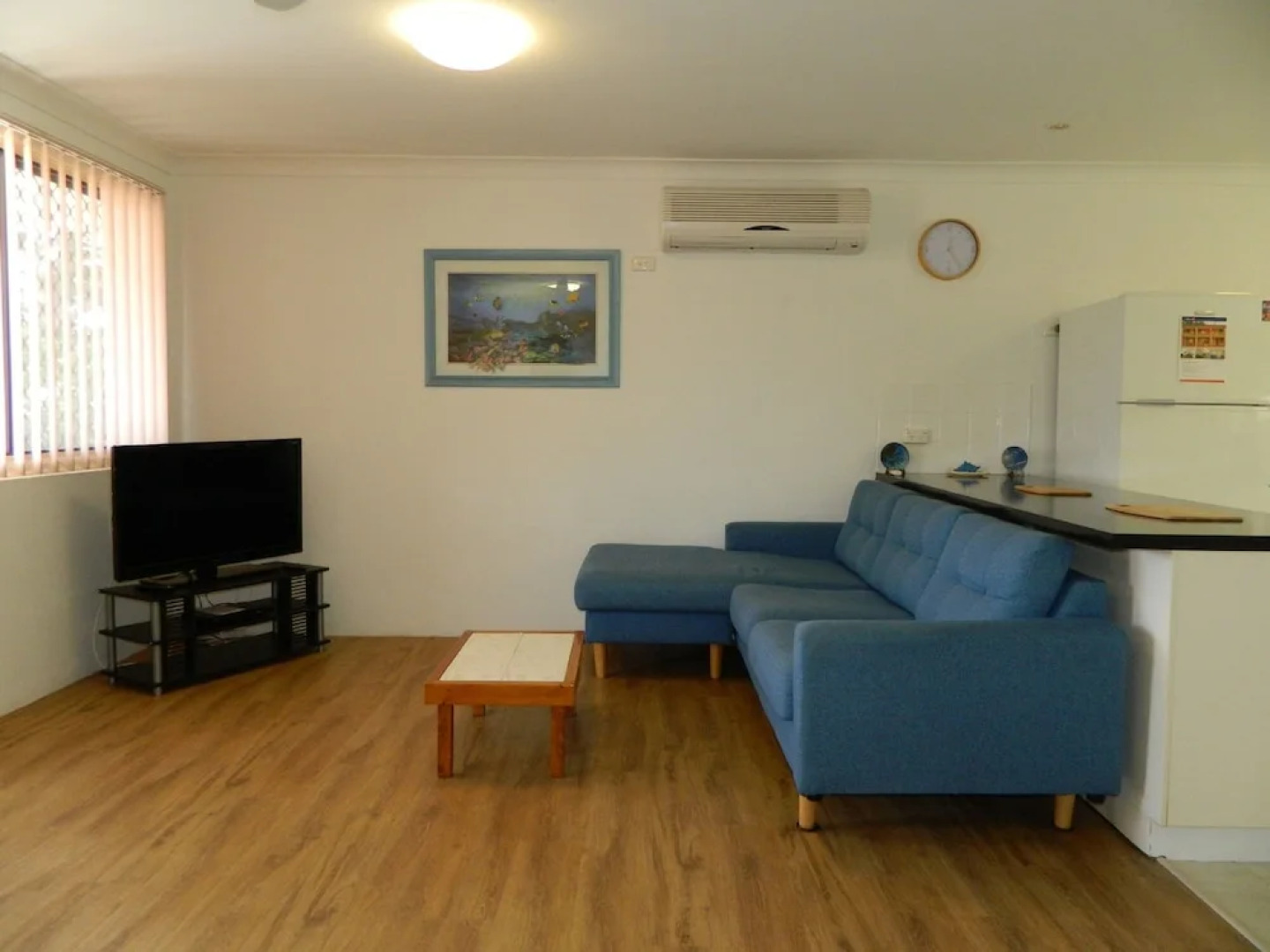 26 Wallis View - Opposite the Lake - 3 Bedroom Apartment