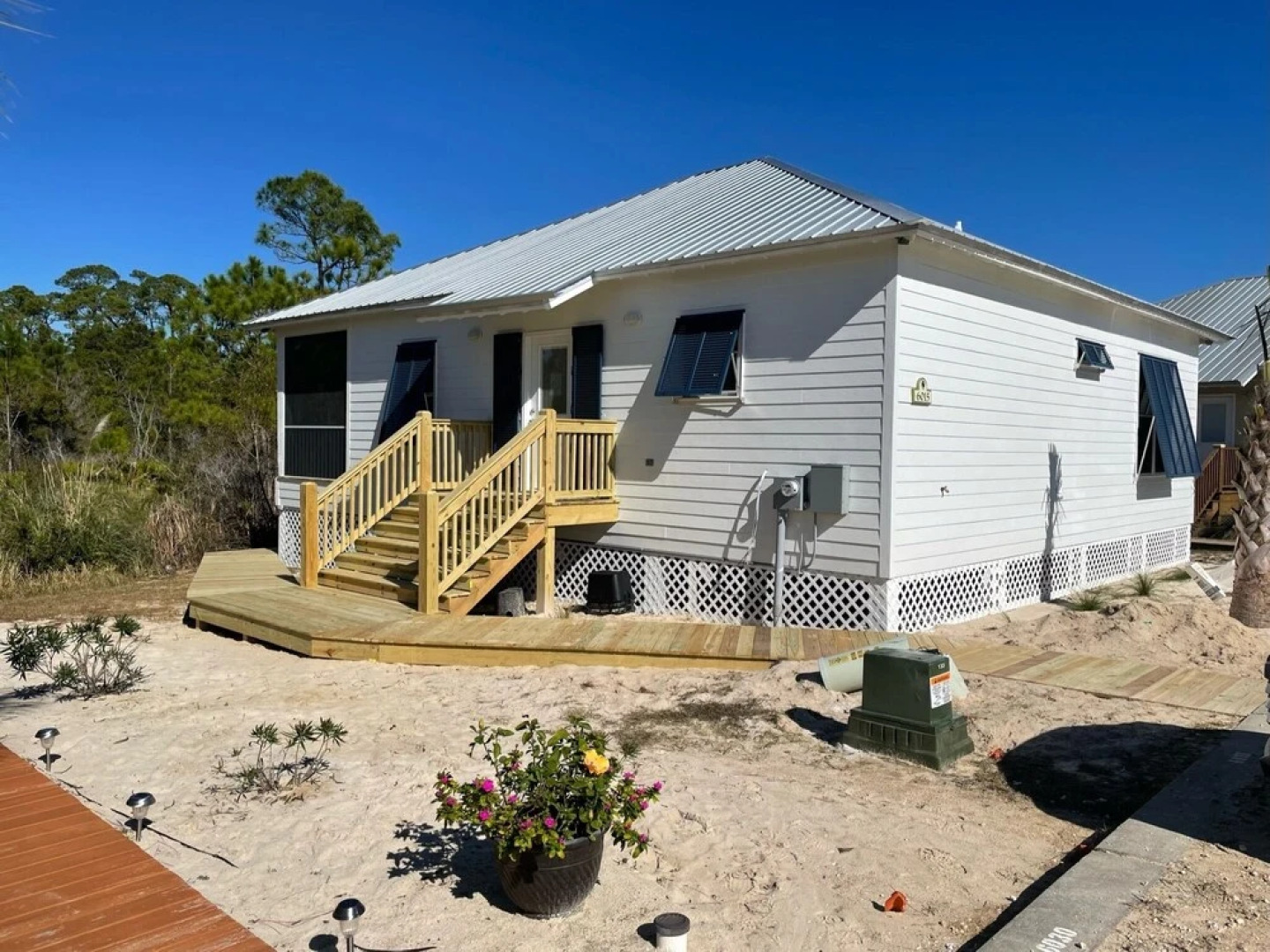 The Rookery Iii 6015 3 Bedroom Cottage by RedAwning