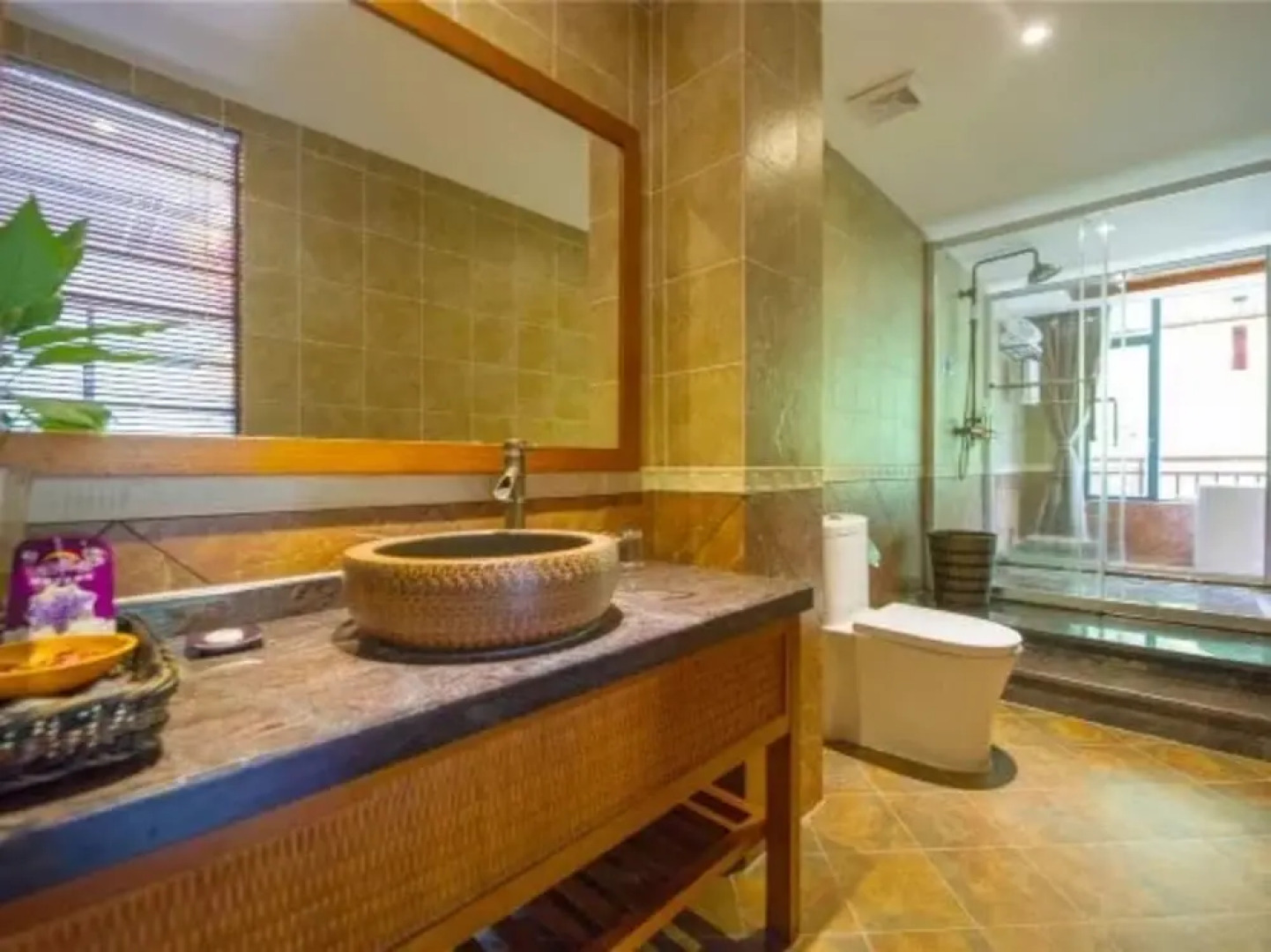 Bluesky Hotel & Resort