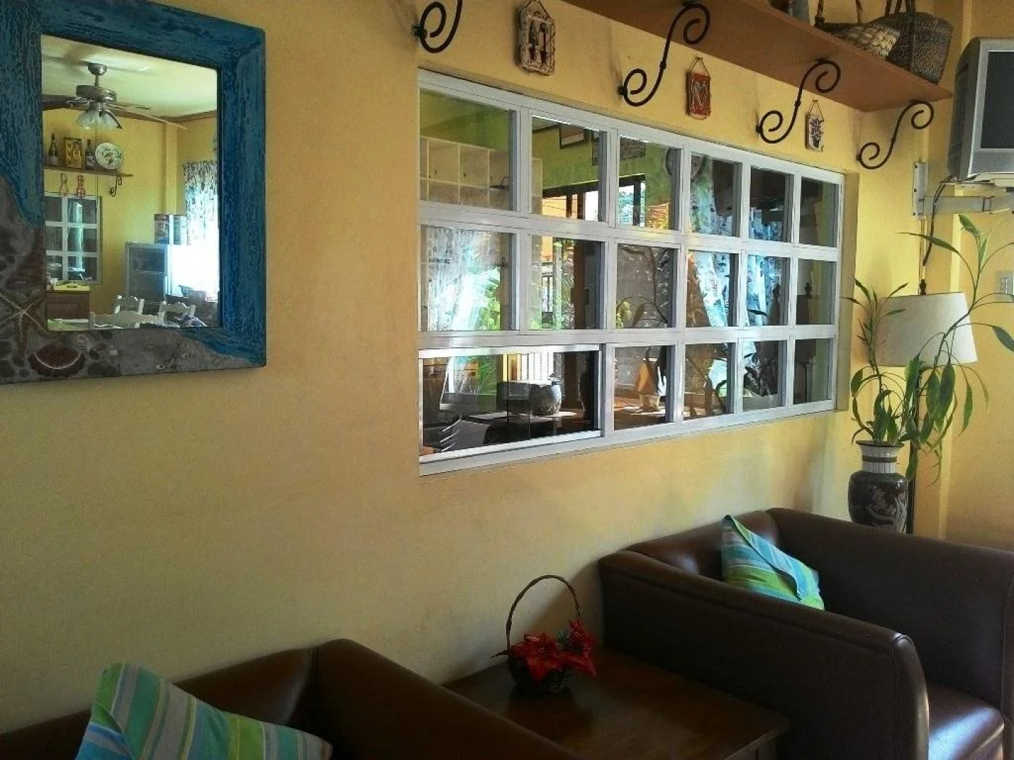 Marvin's Seaside Inn