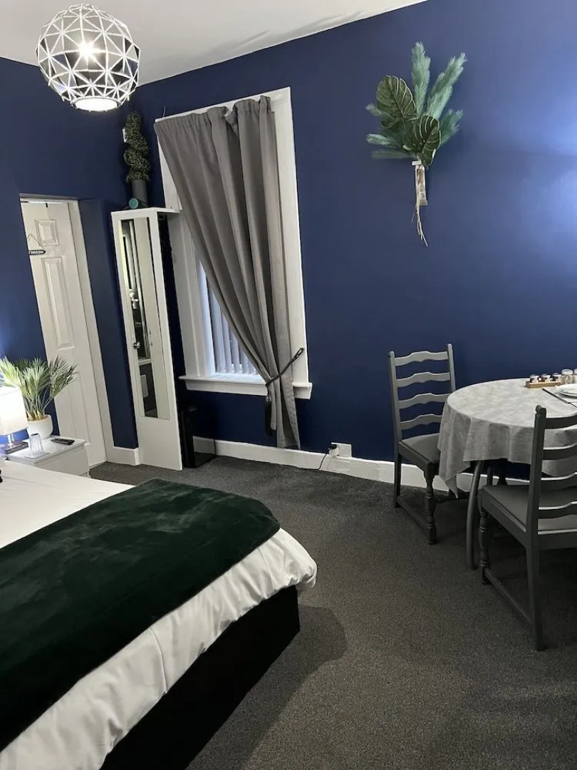 Peacocks Guest House