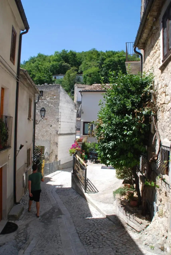 Stone House Ilovemajella