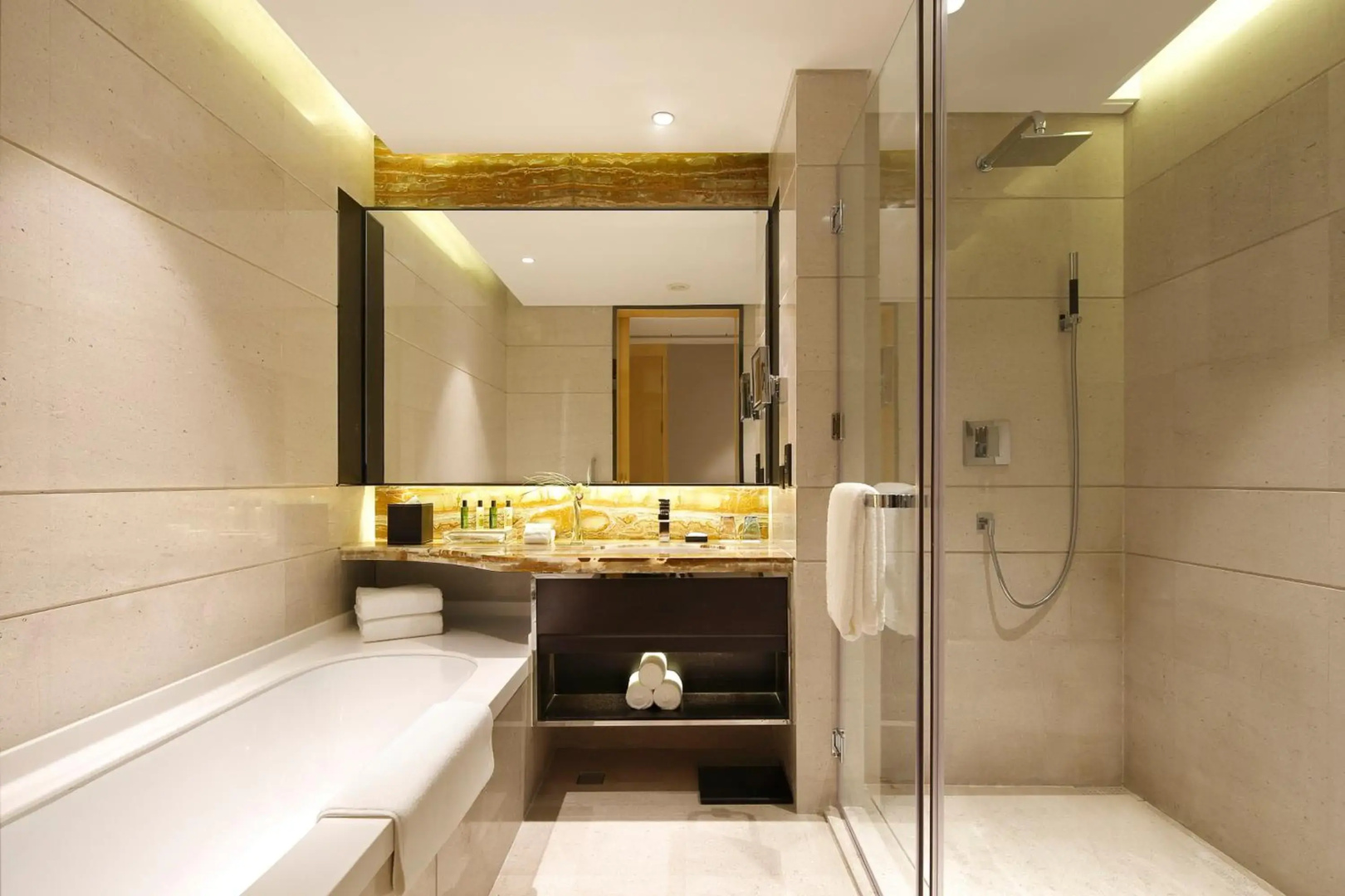 Crowne Plaza Beijing Lido by IHG