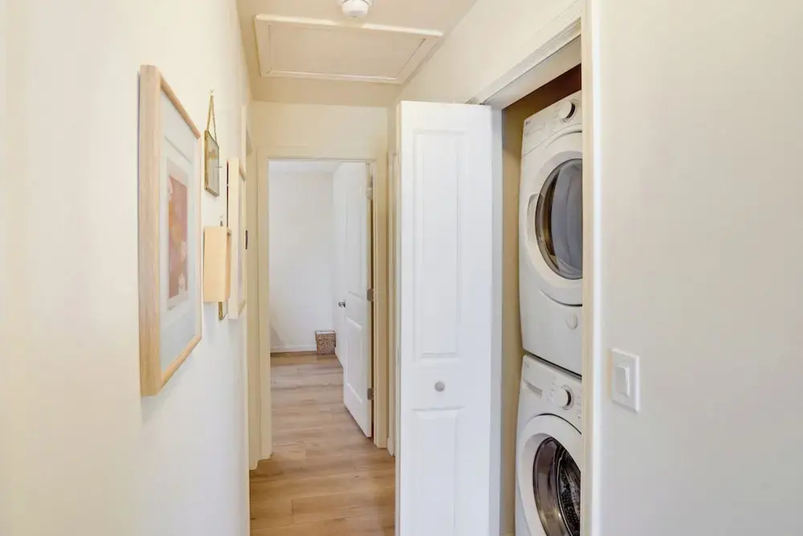 Sleepy Hollow Lake Home w/ Deck, Pool Access!