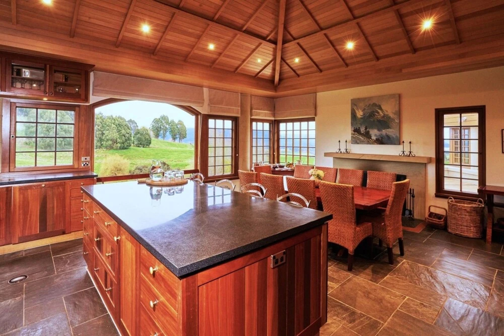 Cabot Lodge