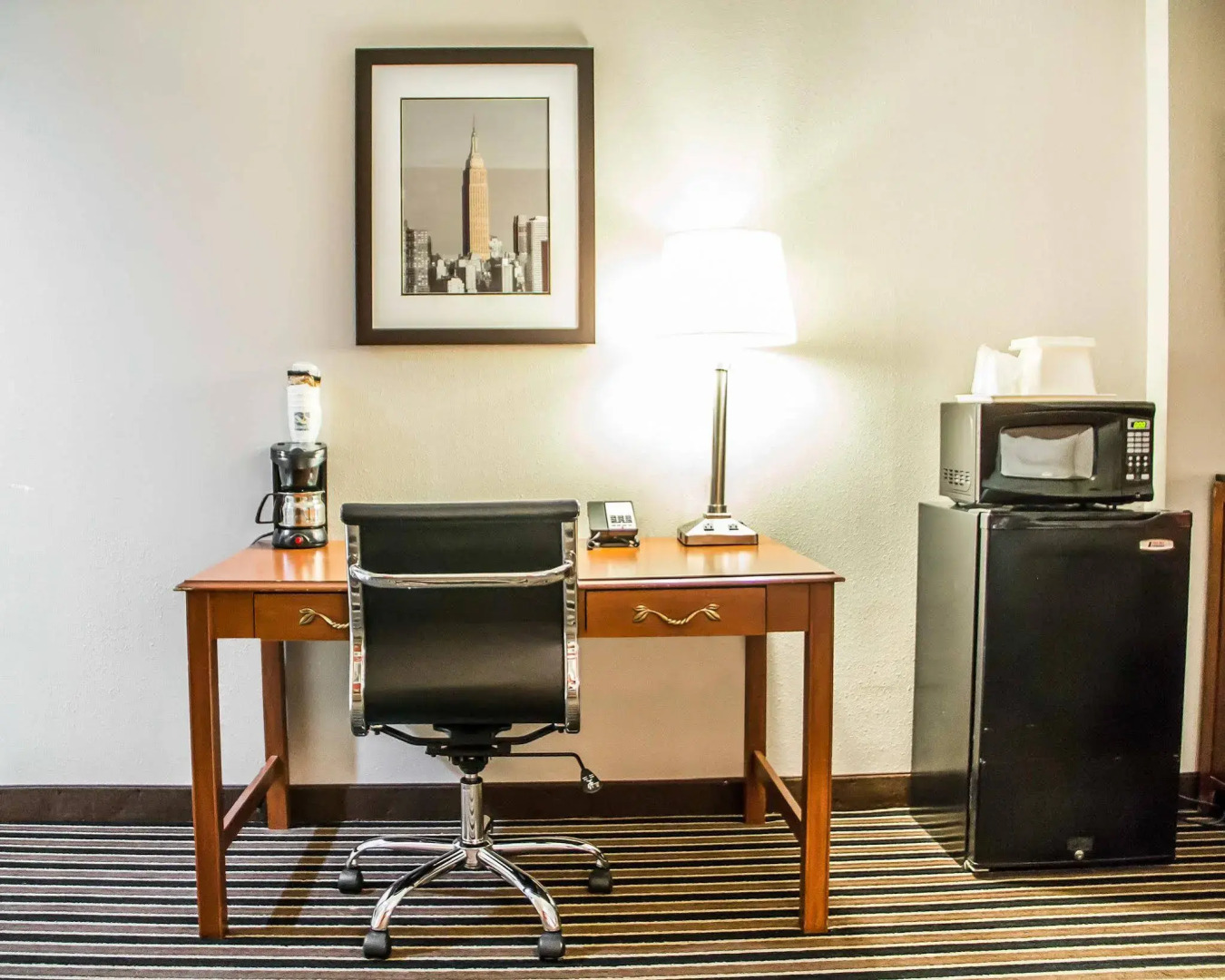 Quality Suites Tulsa I-44