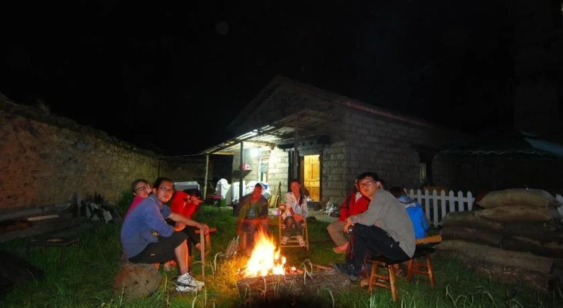 October Daocheng Youth Hostel