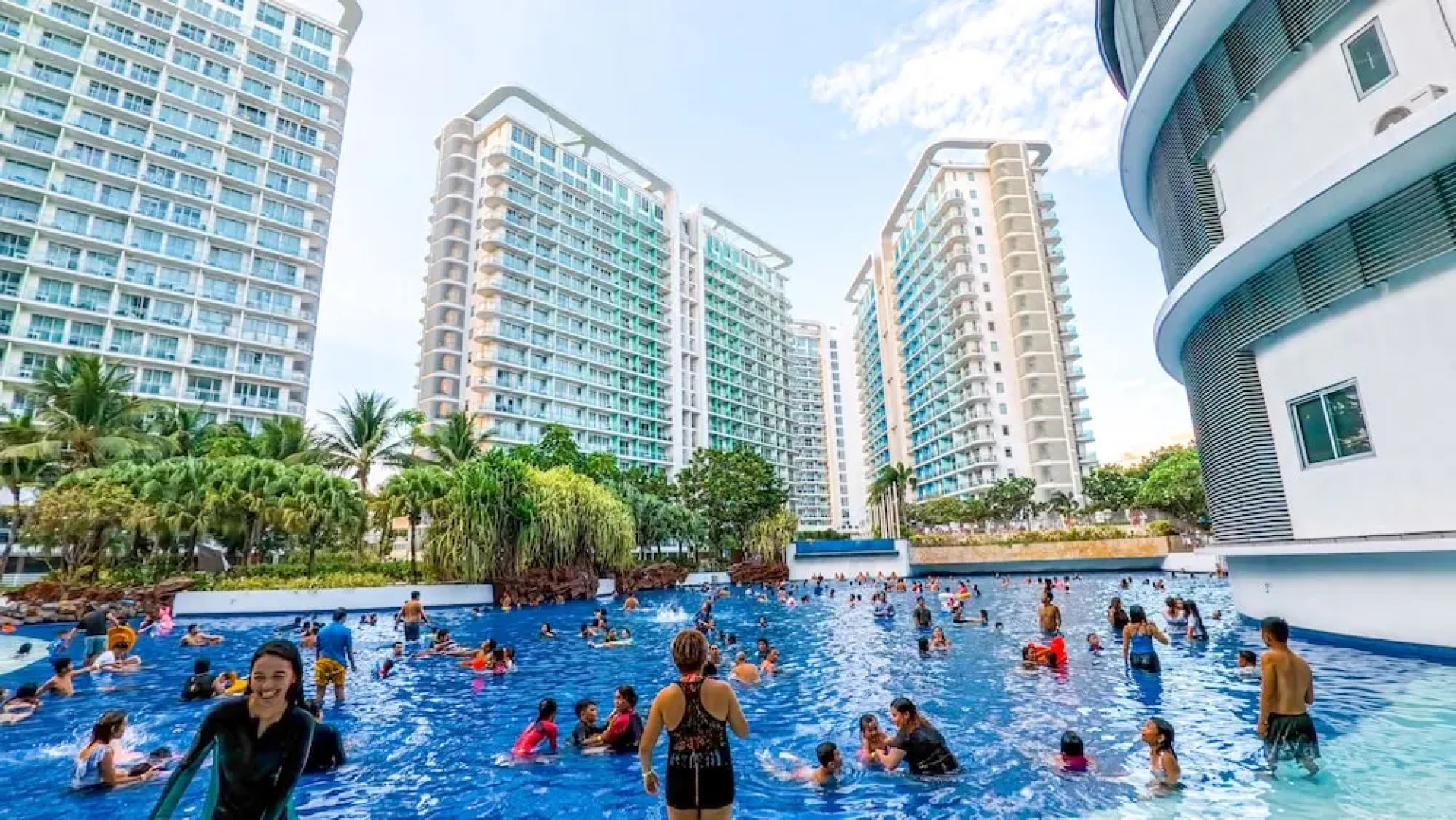 Stunning 1-bed Apartment in Paranaque