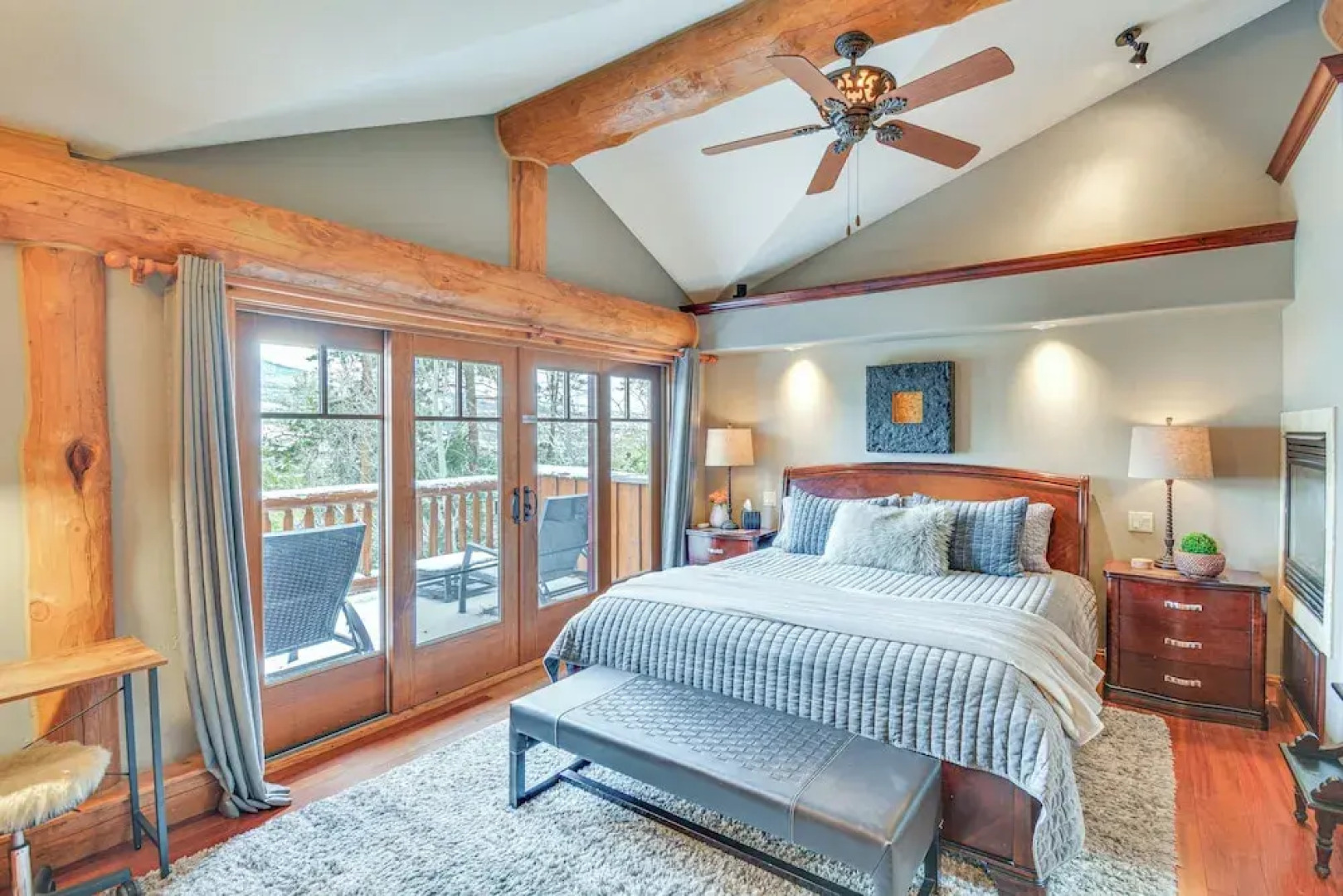 Sauna & Hot Tub: Mtn-view Retreat in Silverthorne!