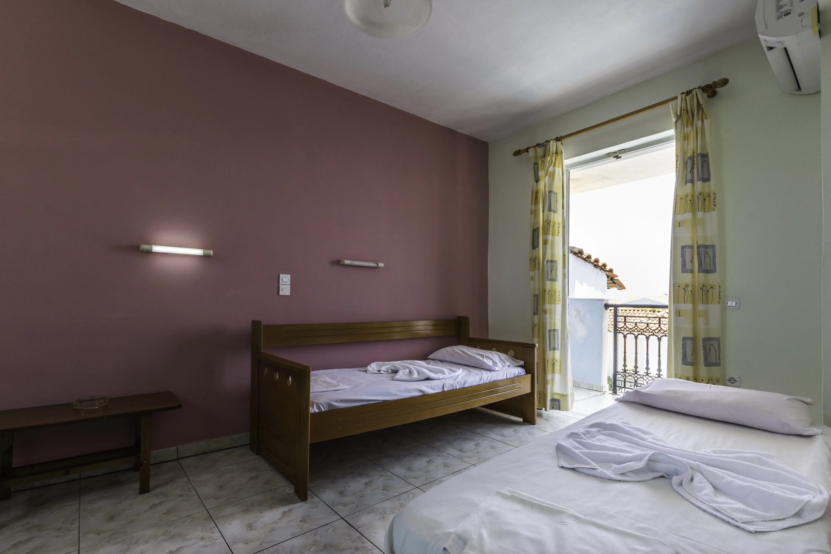 Vossos Hotel Apartments