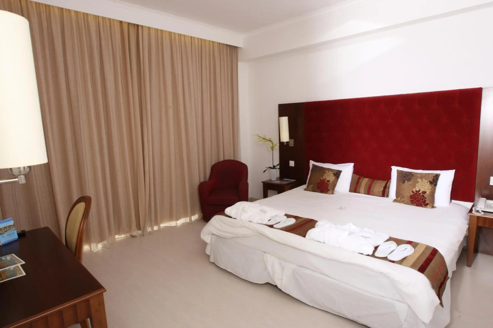 Vrissiana Boutique Beach Hotel