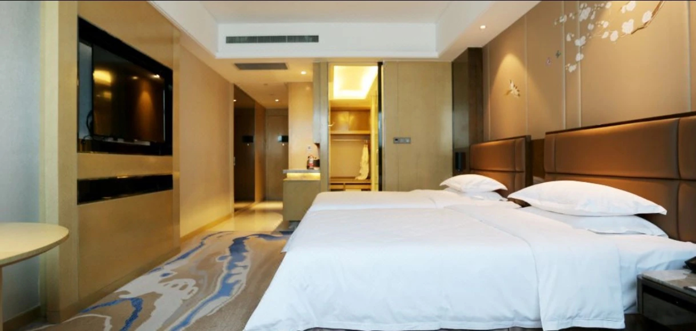 Li Cai Tian Qi Hotel Xianyang