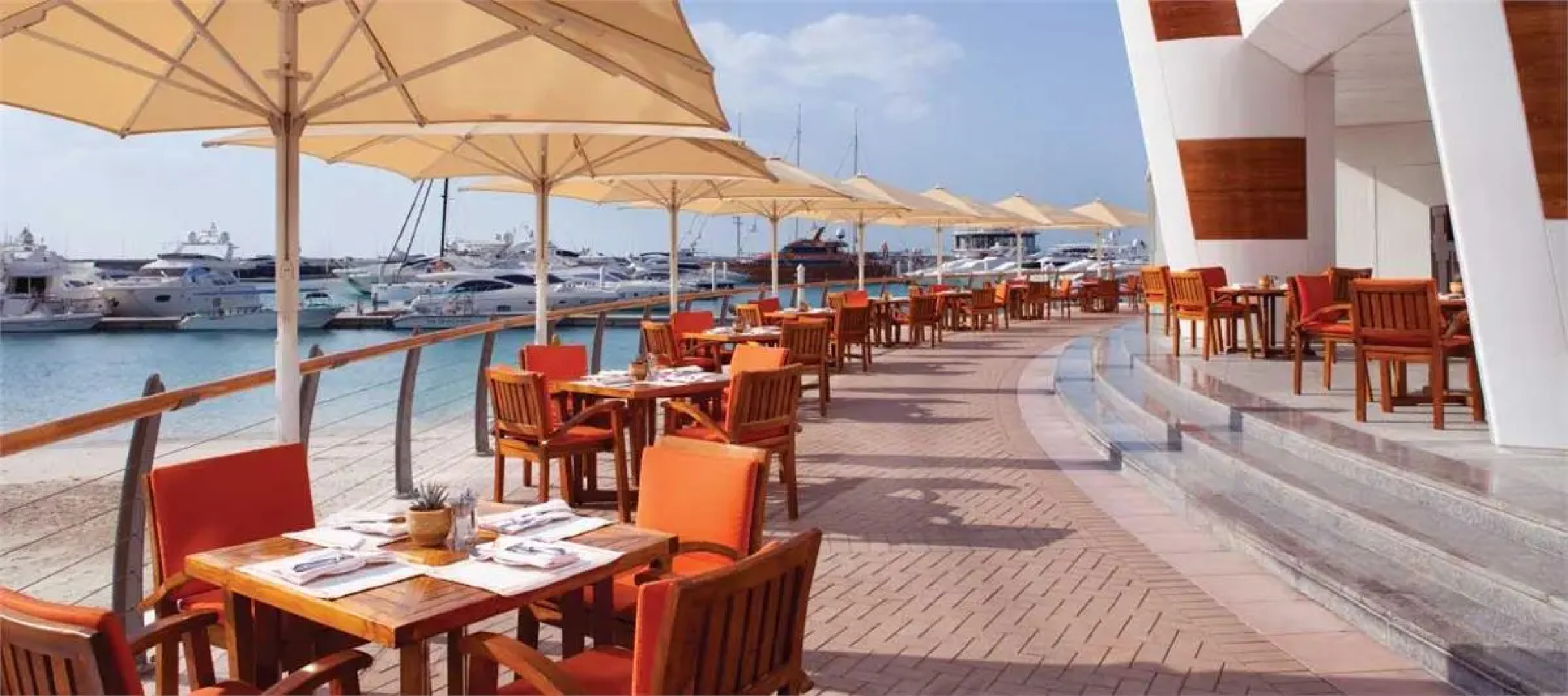 Jumeirah Beach Hotel Dubai