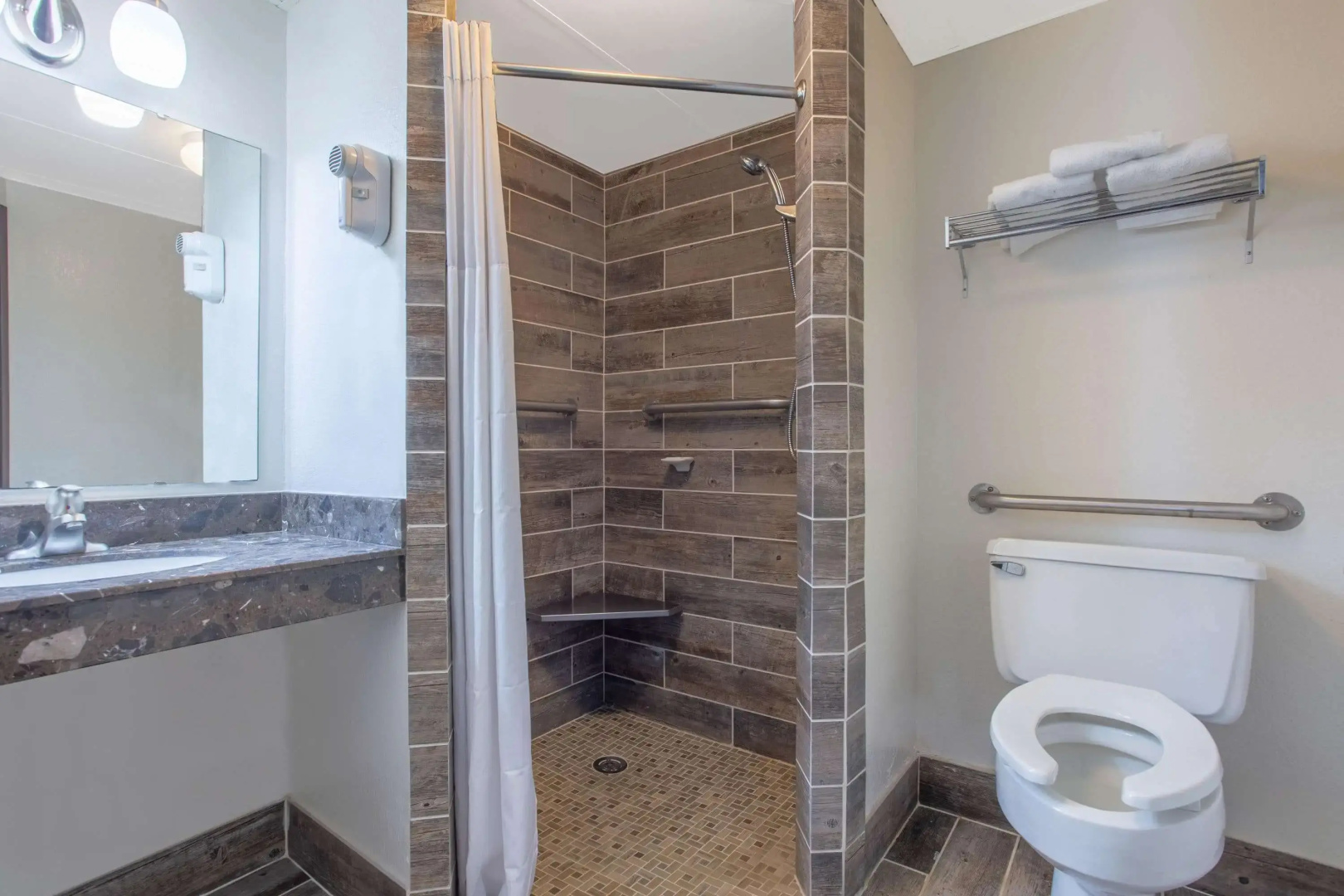 Days Inn by Wyndham Fond du Lac